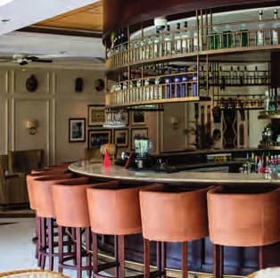 Hotel Bar